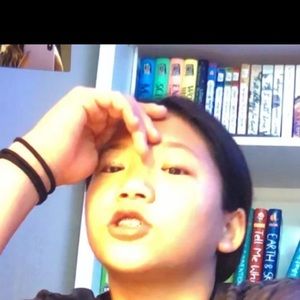 Meet your Posher, Averi